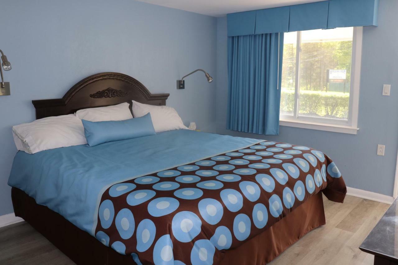 Hitching Post Country Motel Cornwall Εξωτερικό φωτογραφία