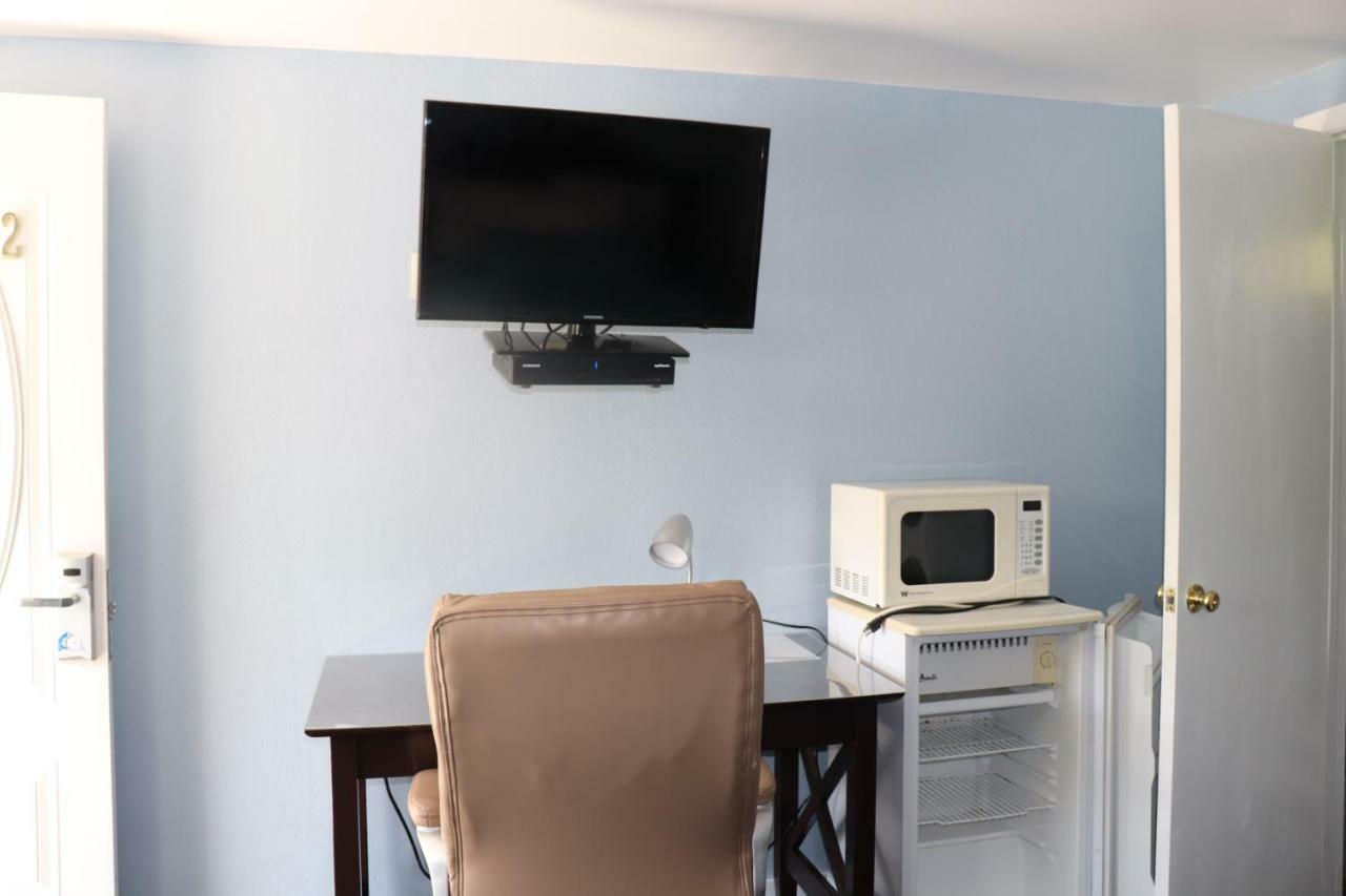 Hitching Post Country Motel Cornwall Εξωτερικό φωτογραφία