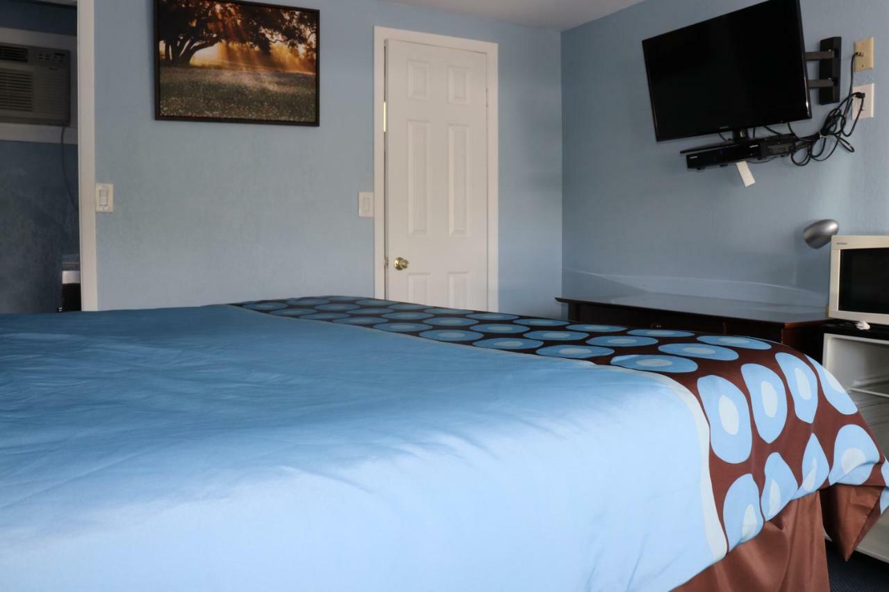 Hitching Post Country Motel Cornwall Εξωτερικό φωτογραφία