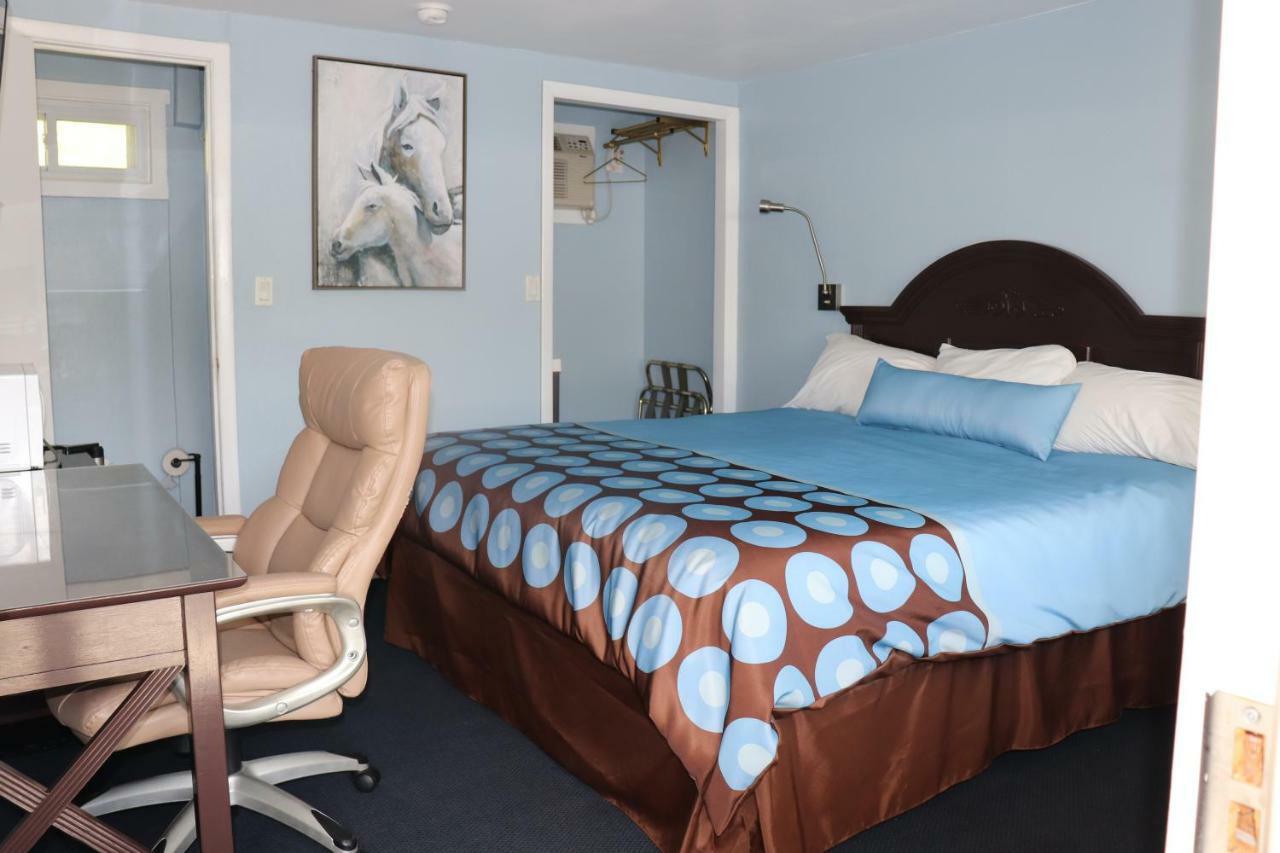 Hitching Post Country Motel Cornwall Εξωτερικό φωτογραφία